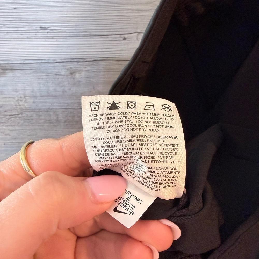 Nike Golf Dri-FIT Black Flat Front Shorts Women's Size XL - Picture 10 of 11